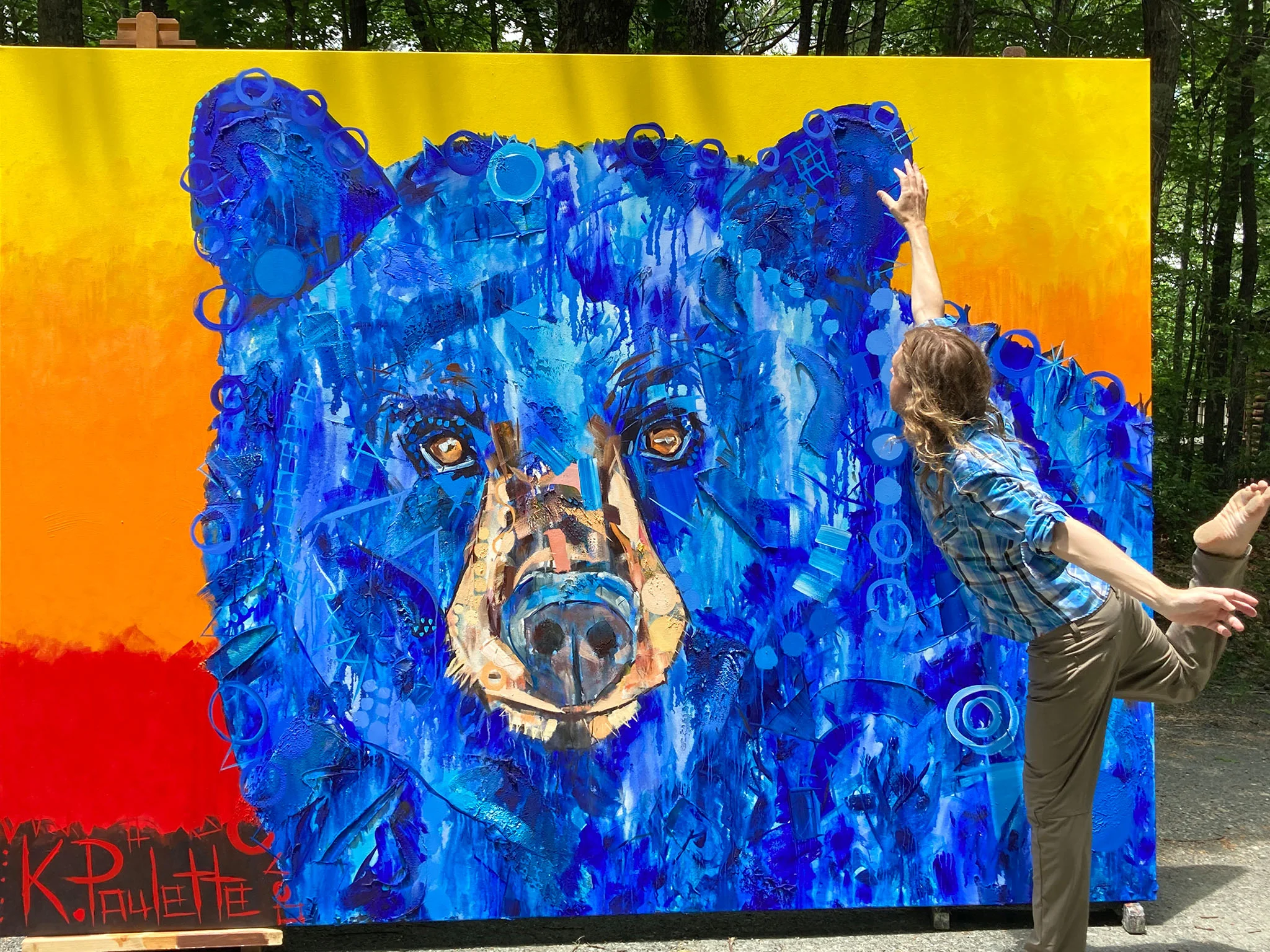 Bear painting hanging at Grandfather Mountain - Image 16
